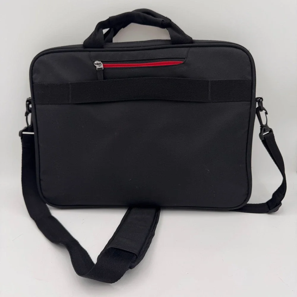 Case Logic Black Nylon 15.6